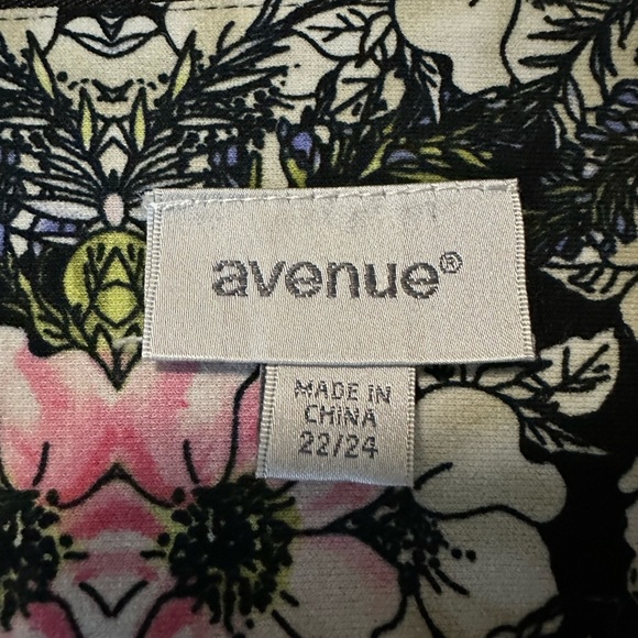 Brand: Avenue , Size, 22/24 - Picture 4 of 9